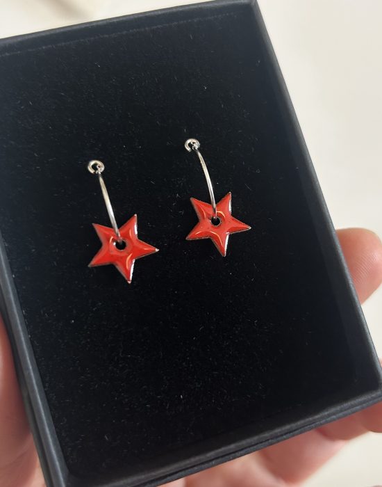 Red stars on silver hoops